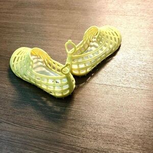 Lime Green Melissa Jellies!